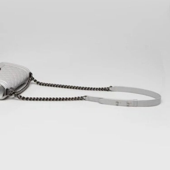 Chanel Silver Quilted Lambskin Leather Small Boy Bag - Picture 6 of 9